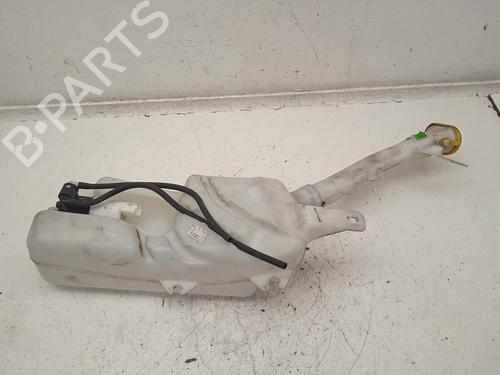 windscreen-washer-tank-renault-clio-iii-br01-cr01-2005-2006-2007-2008-2009-2010-2011-2012-2013-2014-11157056 main image