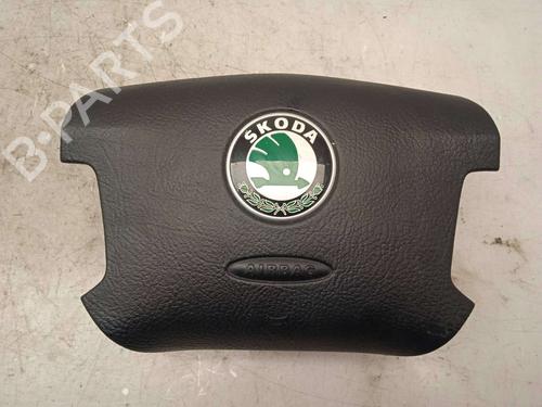 Used Driver airbag SKODA SUPERB I (3U4) [2001-2008]  11161106
