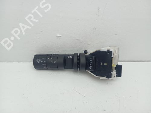 Used Headlight switch NISSAN QASHQAI I (J10, NJ10) 1.5 dCi (106 hp) 18735417
