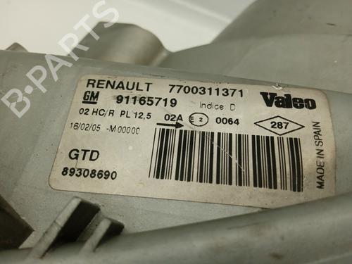 Left headlight RENAULT TRAFIC II Bus (JL) 1.9 dCI 100 (JL0C, JL0K) | BP25935630C28