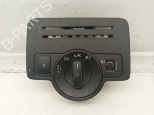 BP31620018I24 main image