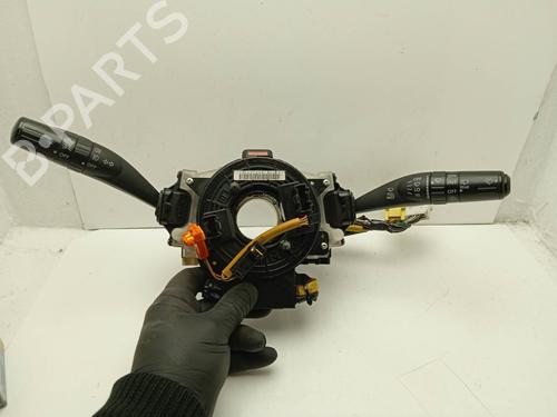 Used Headlight switch SUBARU LEGACY IV Estate (BP) [2003-2009]  4369360