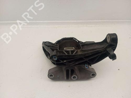 Used Engine mount Engine mount PEUGEOT 3008 II SUV (MC_, MR_, MJ_, M4_) 1.5 BlueHDi 130 (131 hp) 40096357 40096357