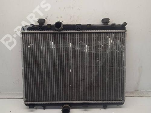 Used Water radiator Water radiator PEUGEOT 407 (6D_) 2.0 16V (6DRFJC, 6DRFJE, 6DRFJF) (140 hp) 11166079 11166079