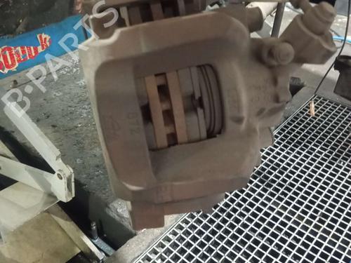 Used Right front brake caliper Right front brake caliper PEUGEOT 508 I (8D_) 2.0 HDi (140 hp) 31618226 31618226
