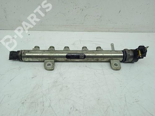 Used Injection rail Injection rail OPEL ZAFIRA / ZAFIRA FAMILY B (A05) 1.9 CDTI (M75) (120 hp) 11165514 11165514