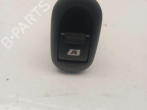 switch-peugeot-1007-km_-2005-24827824 main image