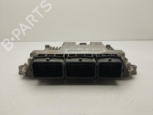 Engine control unit (ECU) RENAULT TRAFIC II Bus (JL) | BP17322473M57