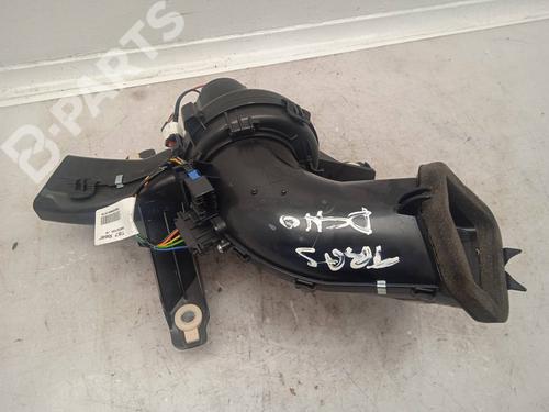 Used Heater blower motor Heater blower motor PEUGEOT 5008 (0U_, 0E_) 1.6 HDi (110 hp) 11161536 11161536