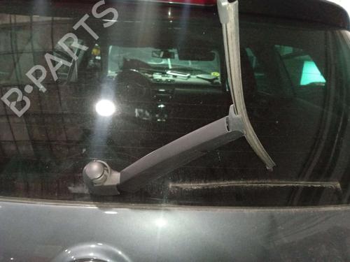 Used Rear windshield wiper arm VW PASSAT B6 Variant (3C5) 2.0 TDI 16V (140 hp) 16378568