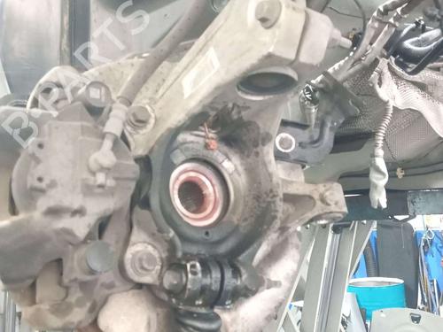 Used Right front steering knuckle LAND ROVER DISCOVERY SPORT (L550) 2.0 D (150 hp) 32290059