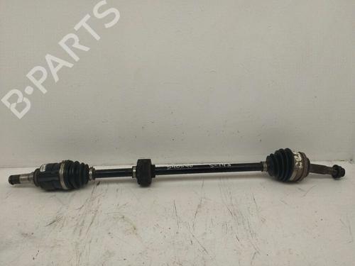 Used Right front driveshaft TOYOTA YARIS (_P9_) 1.4 D-4D (NLP90_, NLP90R) (90 hp) 4306670
