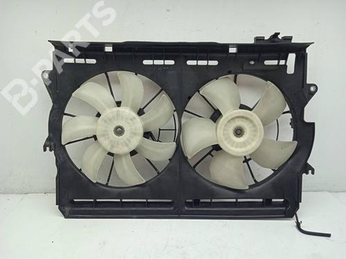 Used Radiator fan TOYOTA AVENSIS Estate (_T25_) 2.0 D-4D (ADT250_, ADT250R) (126 hp) 11732215