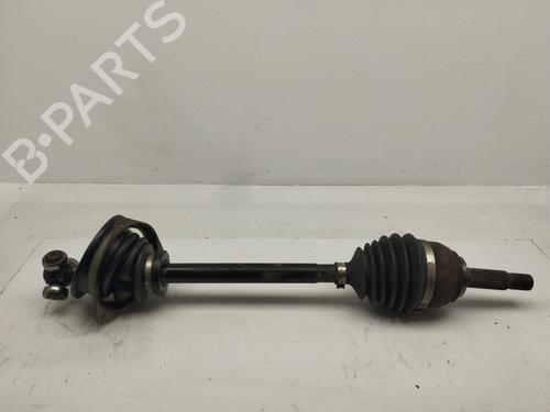 Used Left front driveshaft MITSUBISHI CARISMA (DA_) [1995-2006]  4265692