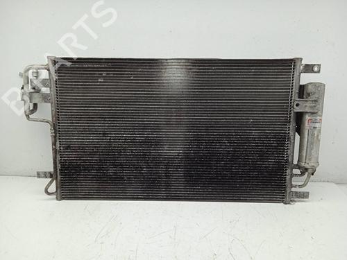 Used AC radiator HYUNDAI TUCSON (JM) 2.0 CRDi (113 hp) 4622771