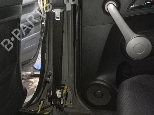 front-right-seatbelt-honda-cr-v-iii-re_-2006-33016189 main image