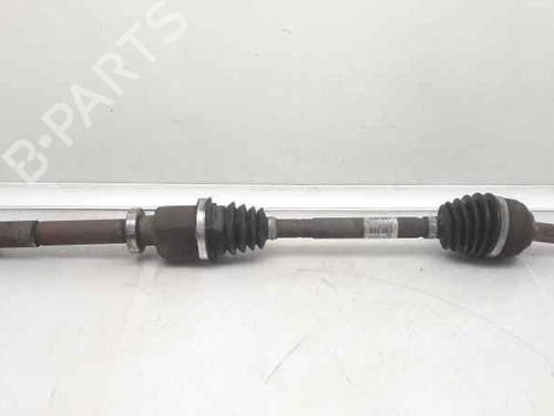 Used Right front driveshaft RENAULT SCÉNIC II (JM0/1_) 2.0 (JM05, JM0U, JM1N, JM1U, JM2V) (135 hp) 4364427