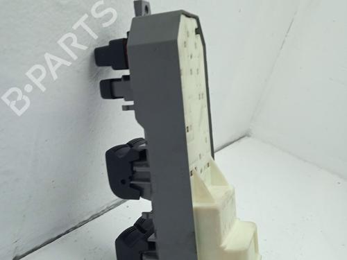 Left front window switch TOYOTA YARIS (_P13_) | BP32492051I27 - Image 5