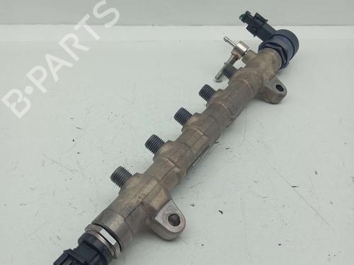 Used Injection rail KIA CARENS IV [2013-2026]  31618352
