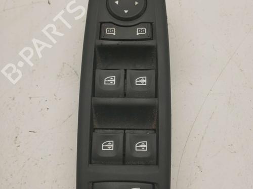 left-front-window-switch-renault-megane-iii-hatchback-bz01_-b3_-2008-31614639 main image