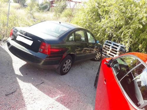 Left mirror VW PASSAT B5 (3B2) 1.9 TDI | BP11156530C26