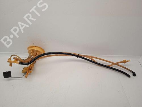 Used Fuel pump BMW 1 Coupe (E82) 118 d (143 hp) 16855675