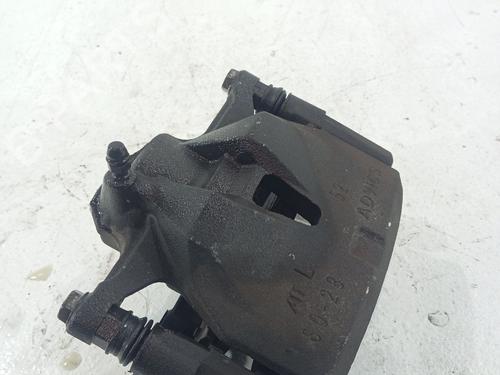 Used Left front brake caliper LEXUS IS II (_E2_) 200d (ALE20_, ALE20R) (150 hp) 32389946
