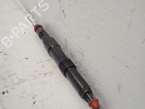 Injector FORD MONDEO III Saloon (B4Y) 2.0 16V TDDi / TDCi | BP31831540M100