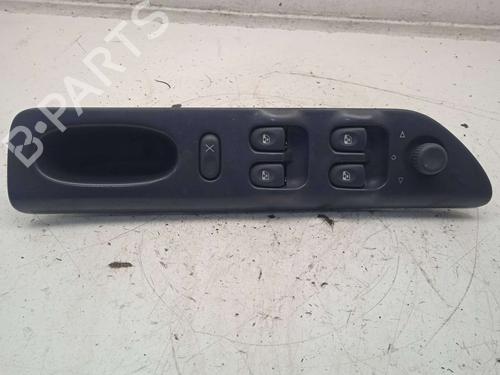 left-front-window-switch-renault-espace-iii-je0_-7701708154-1996-1997-1998-1999-2000-2001-2002-11157167 main image