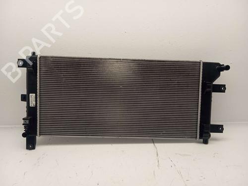 Used Water radiator Water radiator NISSAN LEAF (ZE0) Electric (109 hp) 20235827 20235827
