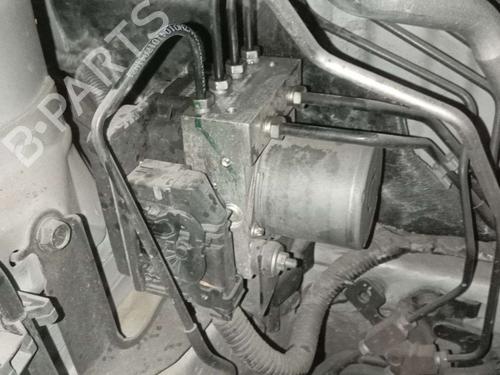 Used ABS pump NISSAN QASHQAI I (J10, NJ10) 1.5 dCi (106 hp) 33027154