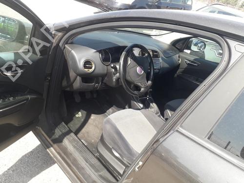 Engine control unit (ECU) FIAT BRAVO II (198_) 1.9 D Multijet (198AXB1A) | BP21796285M57