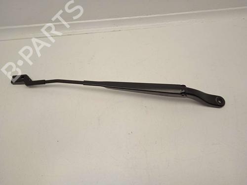 Used Front windshield wiper arm Front windshield wiper arm 16933057 16933057