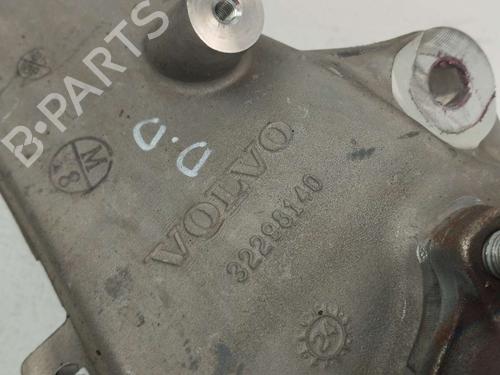 Right front steering knuckle VOLVO XC60 II (246) B5 Mild-Hybrid AWD | BP40096093M26 - Image 3