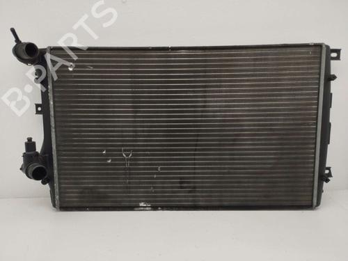Used Water radiator Water radiator SEAT ALTEA (5P1) [2004-2015] 31616070 31616070
