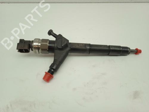 Used Injector NISSAN ALMERA TINO (V10) 2.2 dCi (115 hp) 12603058