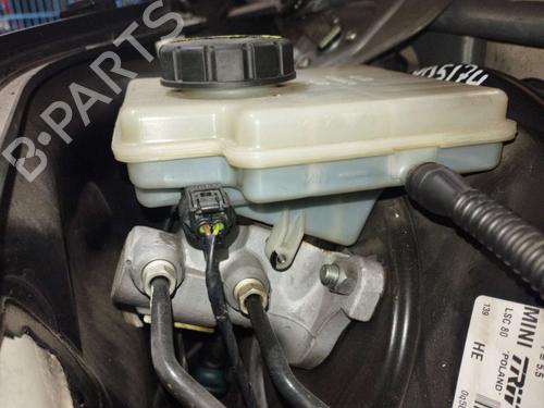 Brake master cylinder MINI MINI (R56) Cooper D | BP21761944M77 - Image 2