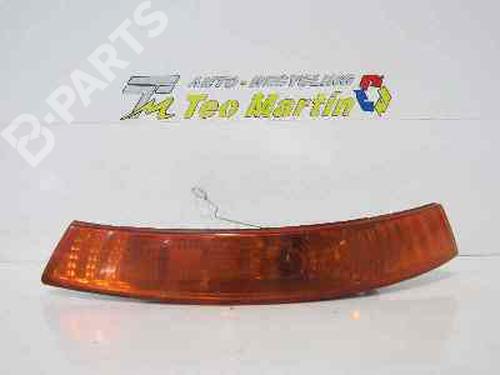 Used Left front indicator RENAULT TRAFIC II Van (FL) [2001-2026]  4287095