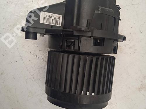 Used Heater blower motor RENAULT CLIO IV (BH_) 0.9 TCe 90 (BHNF, BHMA, BHMH, BHJK, BHJR) (90 hp) 11160056