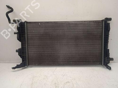 Used Water radiator Water radiator RENAULT MEGANE III Grandtour (KZ0/1) [2008-2016] 13406676 13406676