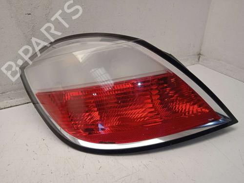 Used Left taillight OPEL ASTRA H (A04) 1.7 CDTI (L48) (100 hp) 13757687