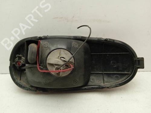 Rear bumper left light HYUNDAI SANTA FÉ I (SM) 2.0 CRDi | BP11150450C81