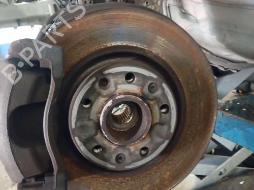 Used Left front steering knuckle Left front steering knuckle PEUGEOT 308 II (LB_, LP_, LW_, LH_, L3_) [2013-2021] 25902430 25902430