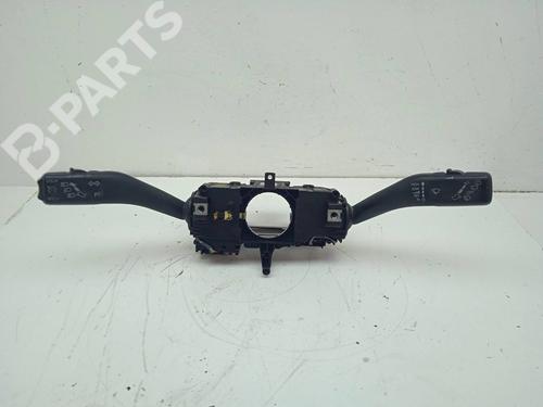 Used Headlight switch SKODA RAPID (NH3, NK3, NK6) 1.6 TDI (105 hp) 11164663