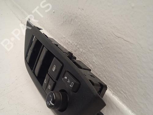 Left front window switch TOYOTA YARIS (_P21_, _PA1_, _PH1_) 1.5 Hybrid (MXPH10, MXPH11) | BP33017577I27 - Image 3