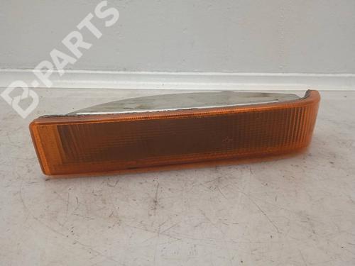 Used Left front indicator Left front indicator RENAULT TRAFIC Van (T_, P_, V_) [1989-2002] 11160532 11160532