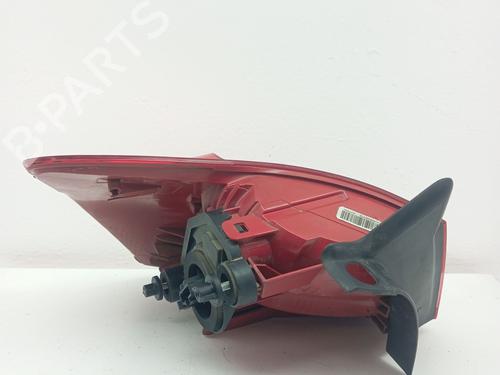 Right taillight CITROËN C5 III (RD_) 2.0 HDi 140 (RDRHF8, RDRHFA, RDRHA8, RDRHAJ) | BP35723073C35 - Image 4