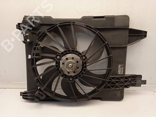 radiator-fan-renault-megane-ii-bm01_-cm01_-8200151465a-2001-2002-2003-2004-2005-2006-2007-2008-2009-2010-2011-2012-4347350 main image