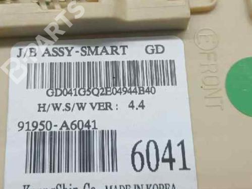 electronic-module-hyundai-i30-gd-91950a6041-2011-4335475 main image