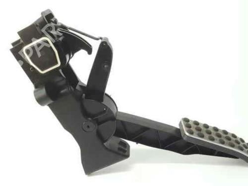 pedal-mercedes-benz-b-class-sports-tourer-w245-b-170-245232-a1693000304-2005-2006-2007-2008-2009-2010-2011-4369751 main image